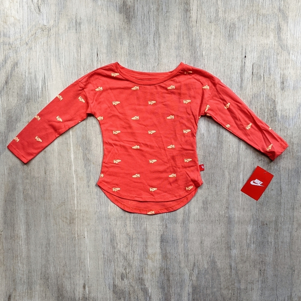Nike toddler kids long sleeved shirt